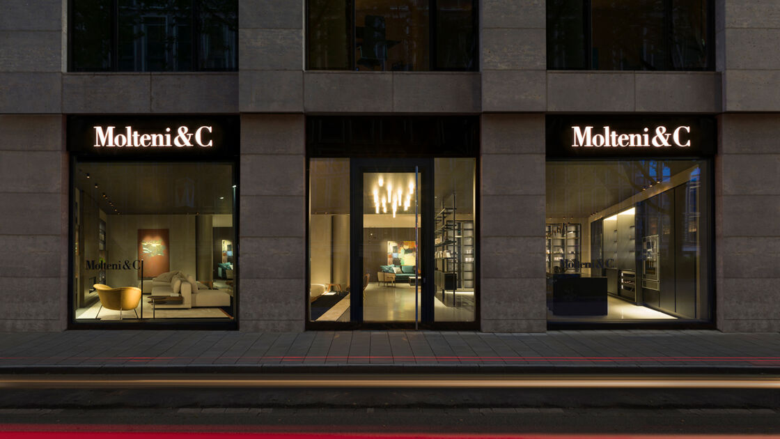 Molteni Flagshipstore in D&uuml;sseldorf: Au&szlig;enansicht