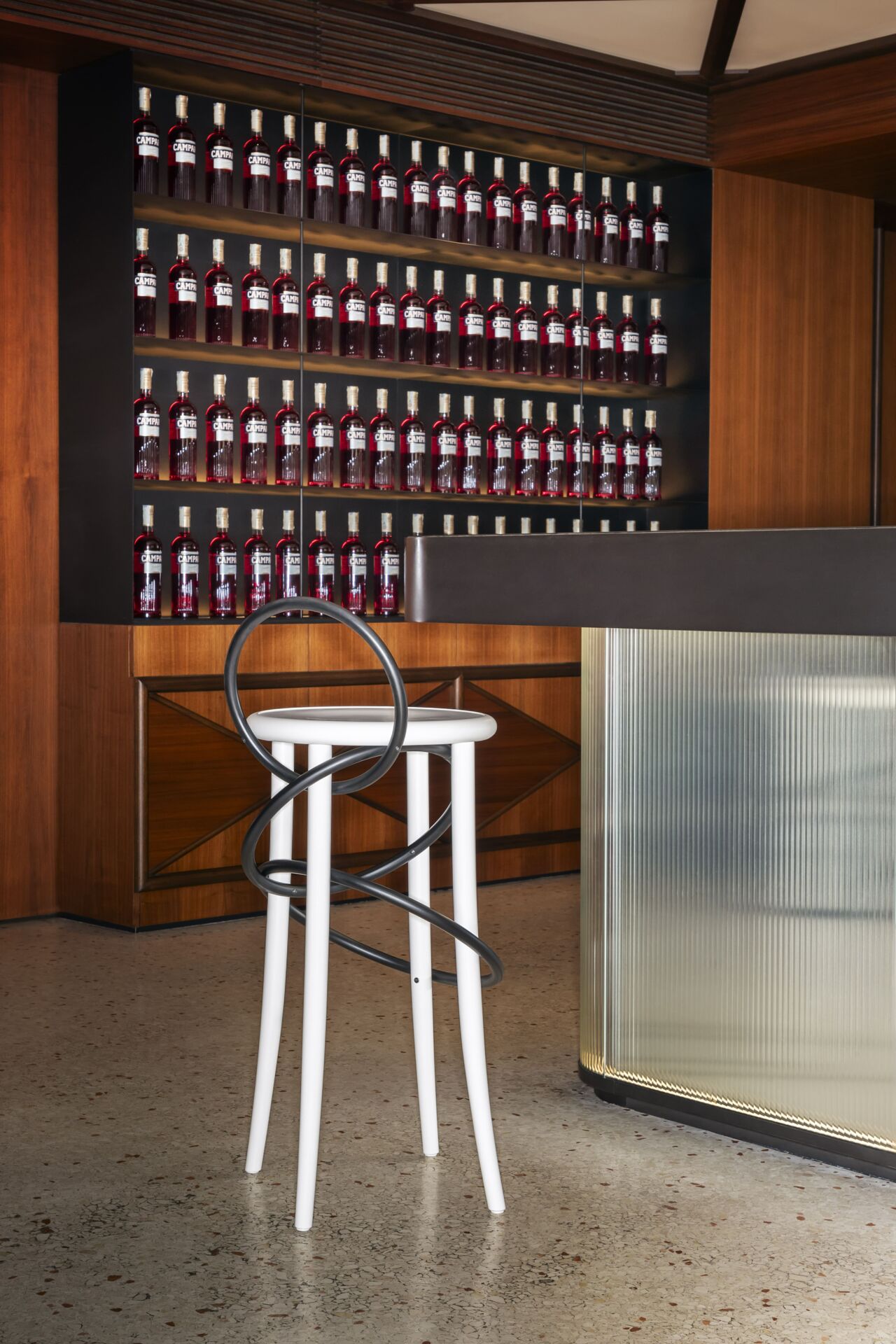 Gebr&uuml;der Thonet Vienna_Take me out_Camparino in Galleria_ph Beppe Brancato_7