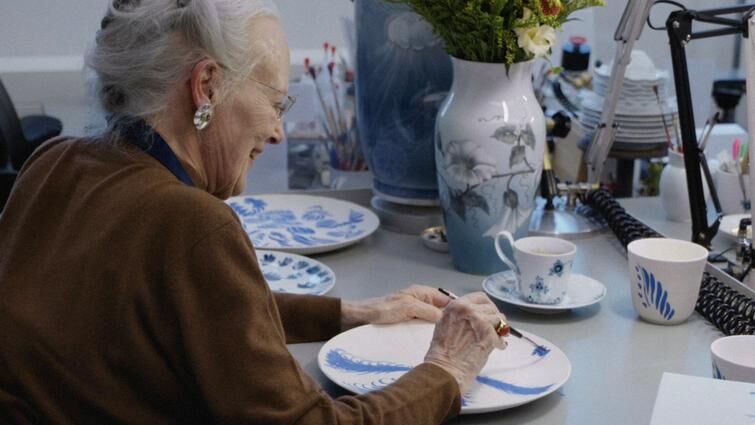 Königin Margarethe II. für Royal Copenhagen