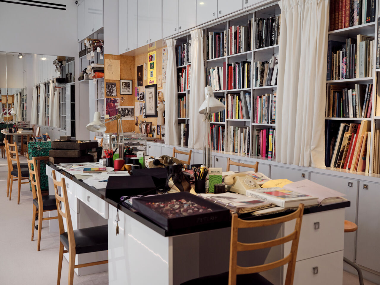 Yves Saint Laurents Büro im Mus&eacute;e Yves Saint Laurents