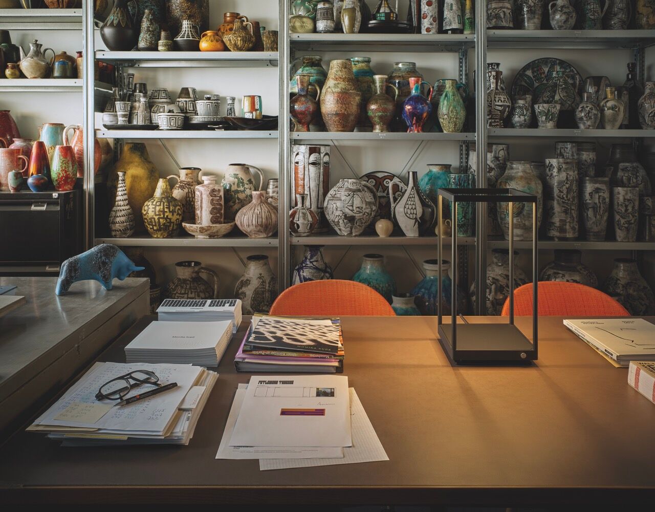 Gro&szlig; (REFLEX&sup2;_Table_S_black_2503nowoffice_0147ret3_FotoStudioOlafBecker_CMYK_300dpi_A4)