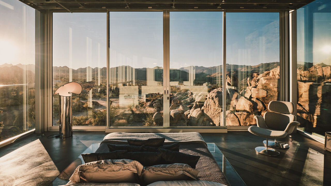 Wohnzimmer im The Invisble House in der Joshua-Tree-W&uuml;ste