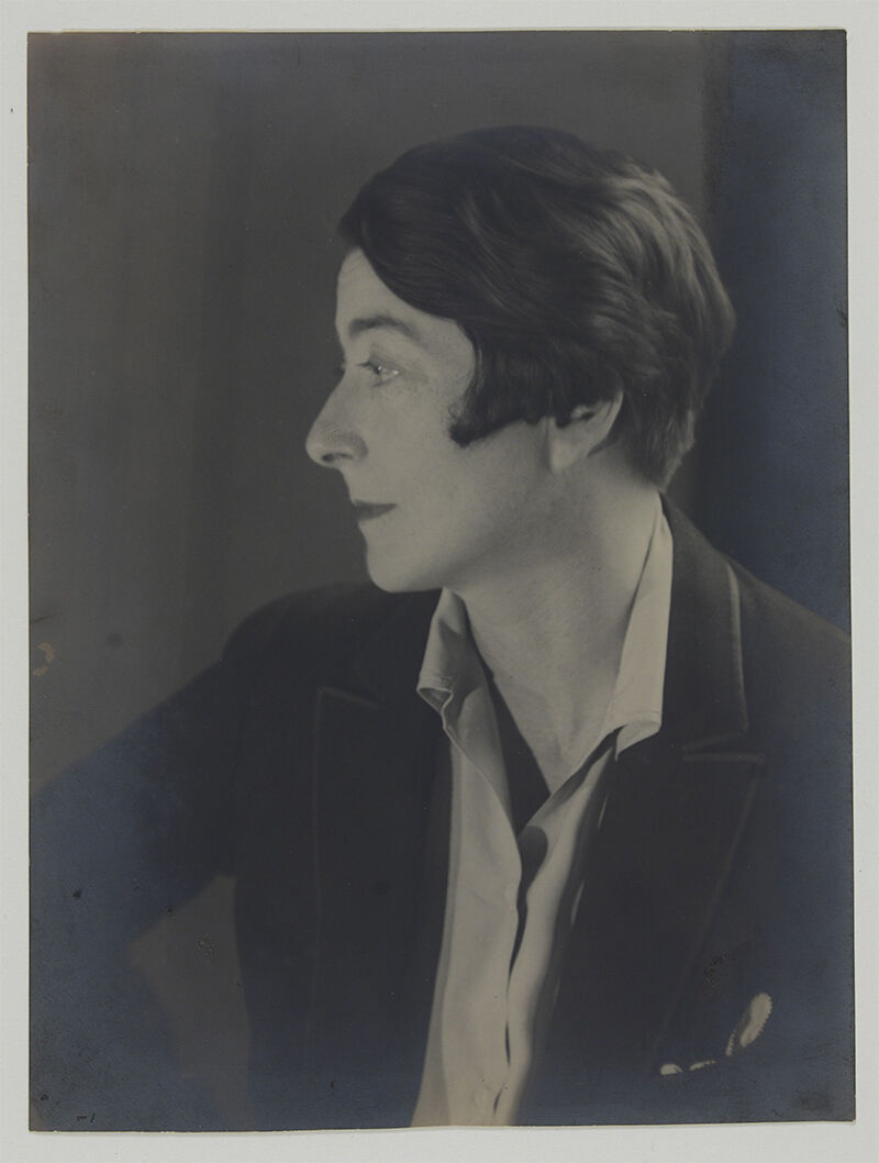 Portr&auml;tfoto von Architektin Eileen Gray