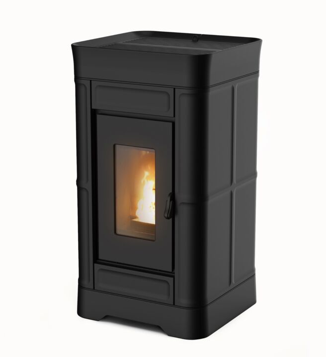 SERGIOLEONI_Regina_still_black