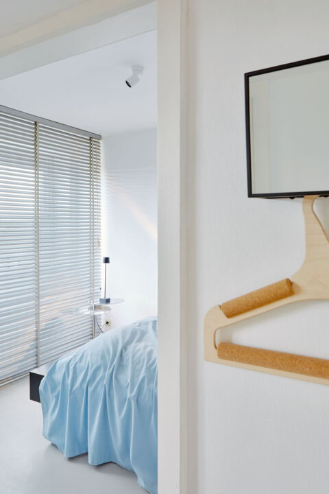 Torsten Neelands Kleiderb&uuml;gel