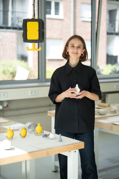 Maya Shochat | New Craft Object Design | Peter Behrens School of Arts in D&uuml;sseldorf