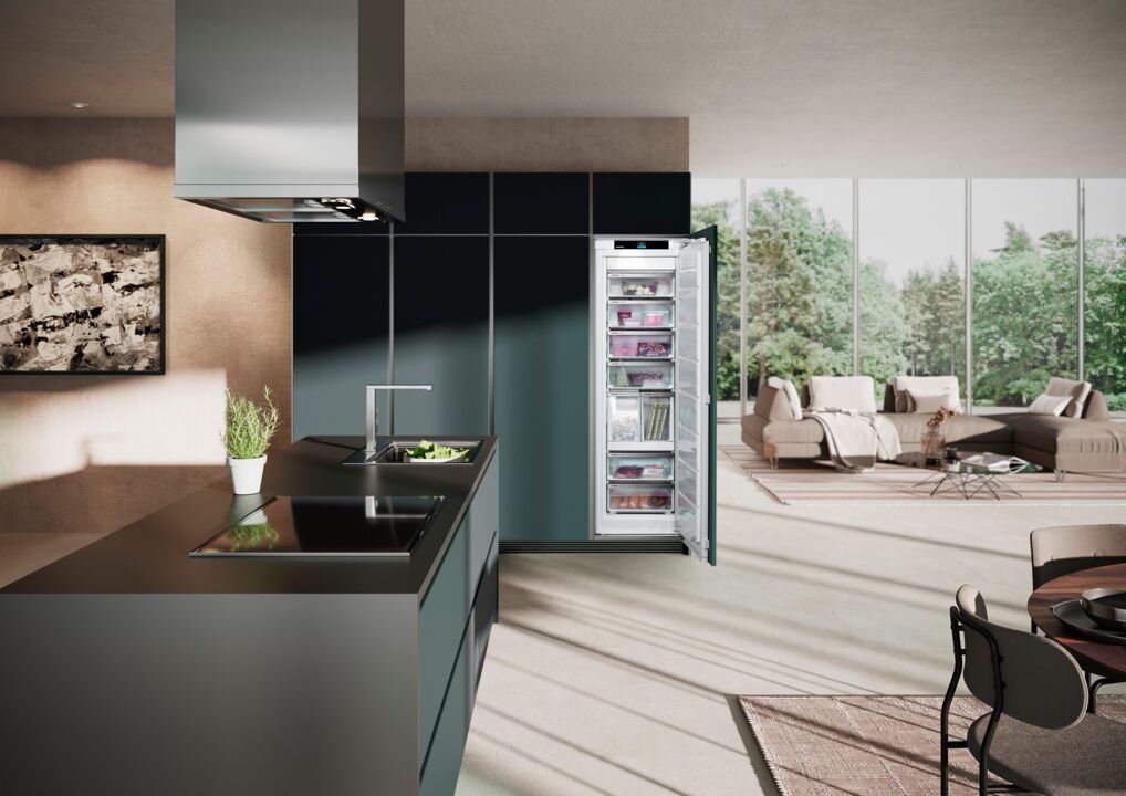 Küche mit AutoDoor Kühlschrank von Liebherr
