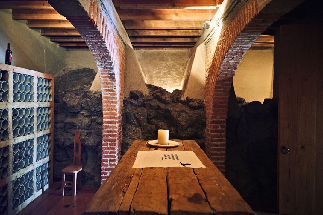 Cesar Cervantes – Weinkeller